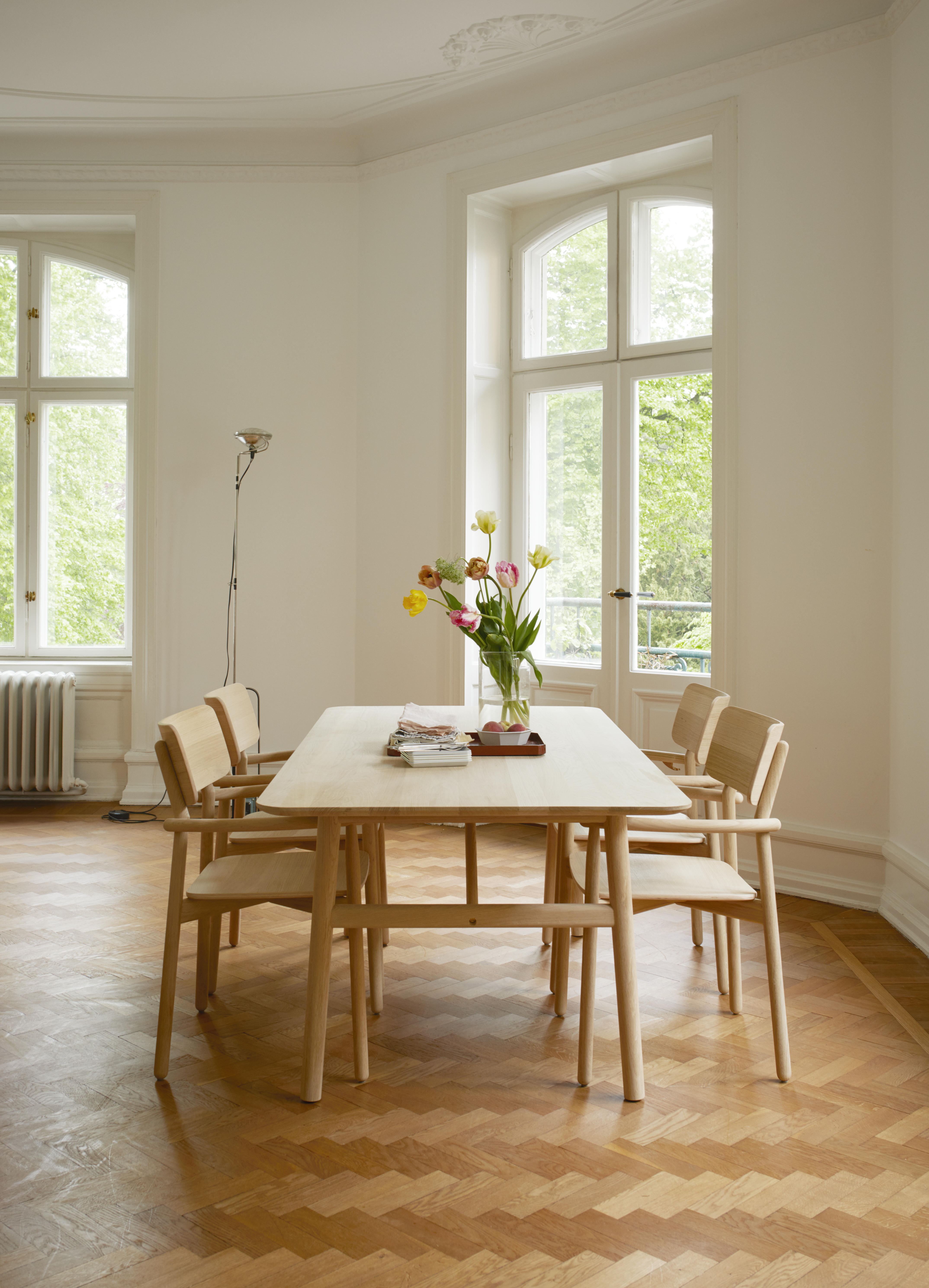 Hven Chair_ Table190 01